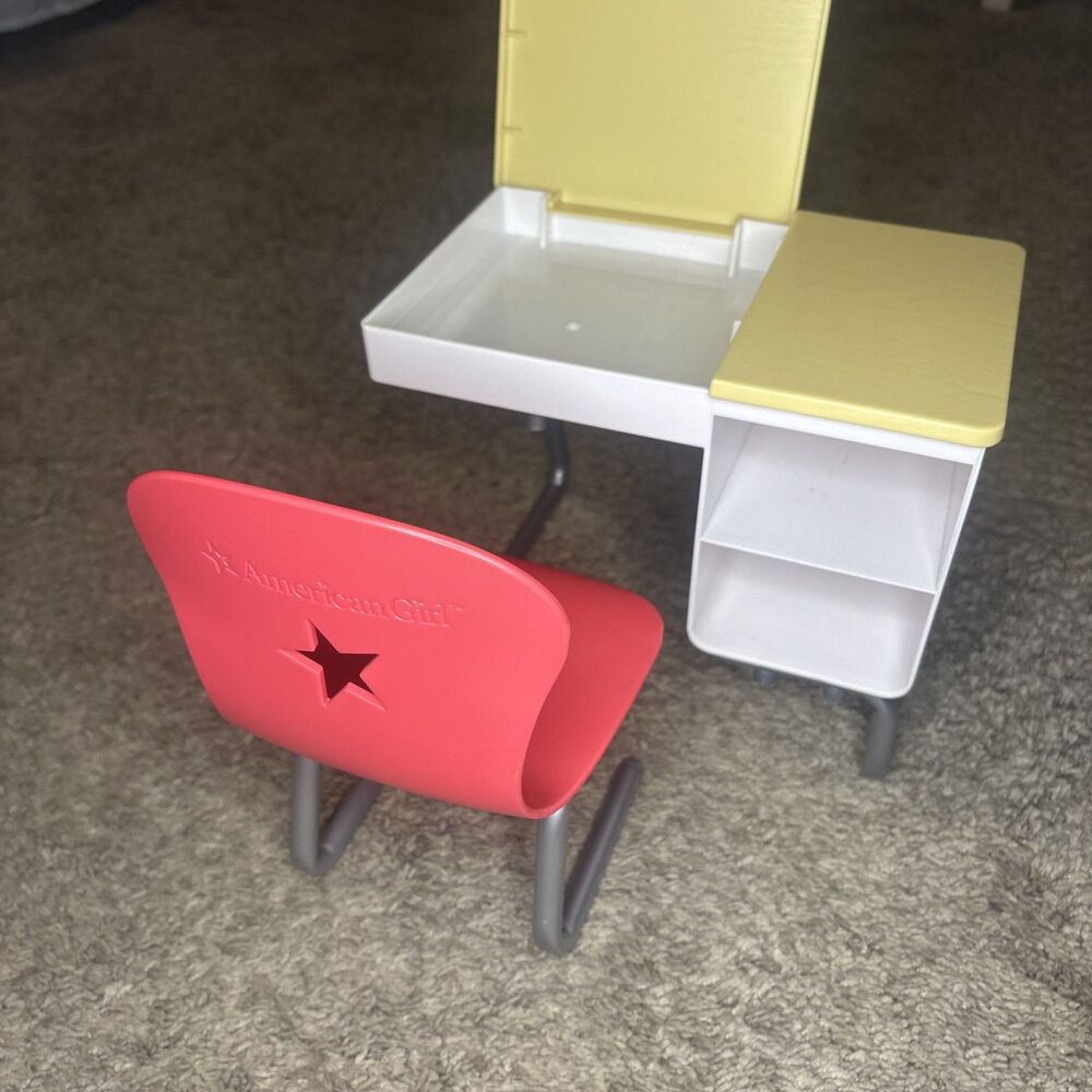 2015 American Girl School Desk Flip Top Back To School for 18" Doll Pink Chair